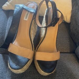 Women’s Steve Madden 3.5 wedge platform sandals